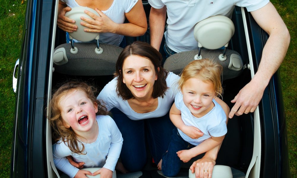 iznajmljivanje-automobila-porodicno-putovanje
